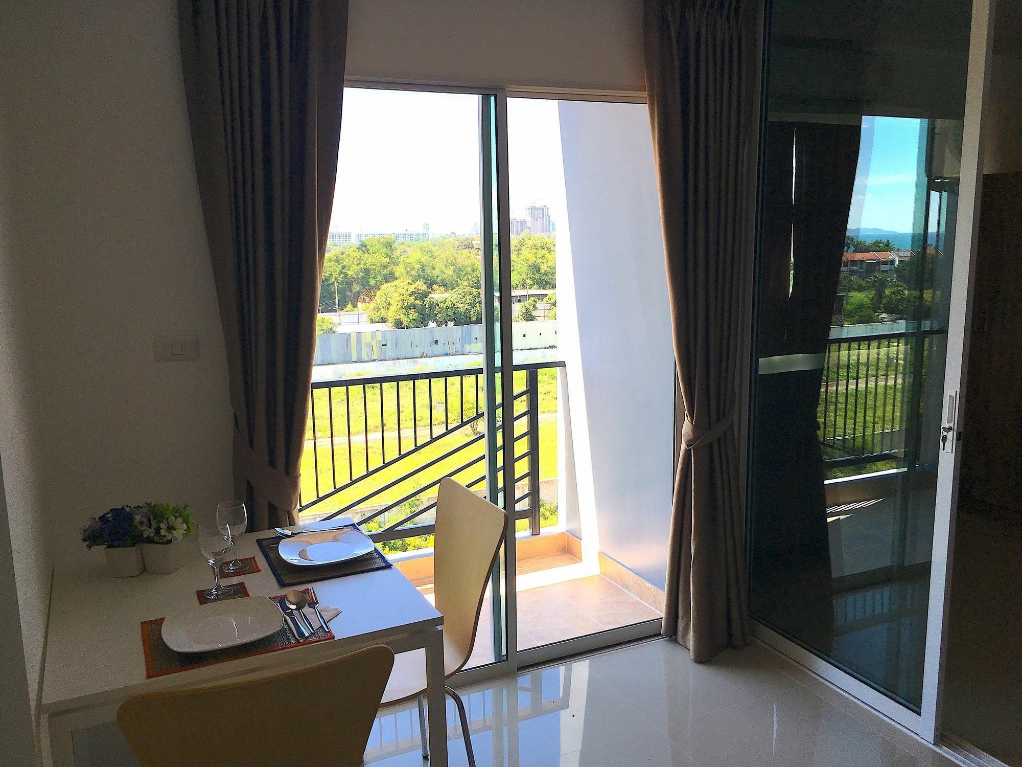 Breezy House Διαμέρισμα Jomtien Beach Εξωτερικό φωτογραφία